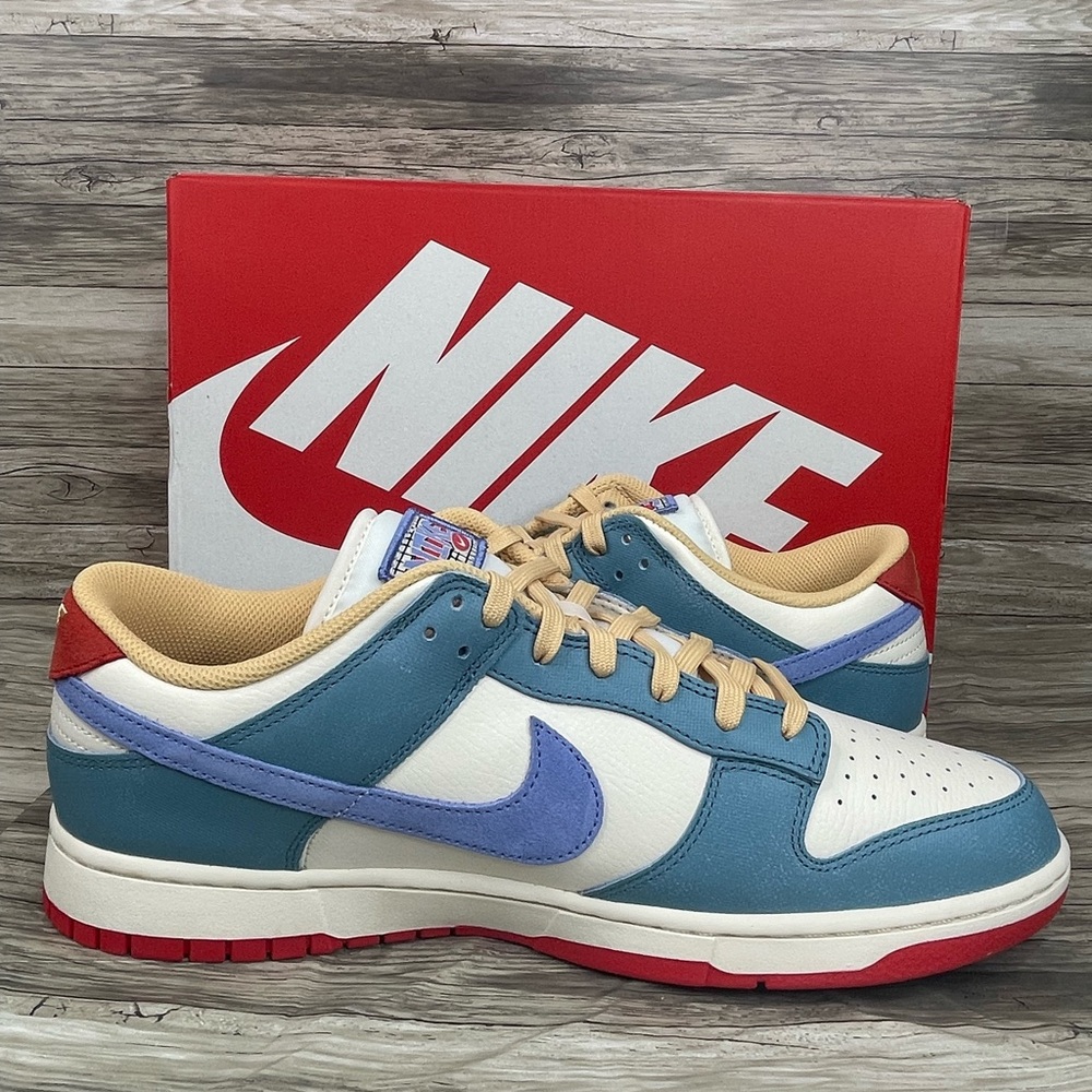 NEW Nike Dunk Low Premium Pale Ivory Blue Men's Sizes HJ9112-110 - Picture 2 of 8